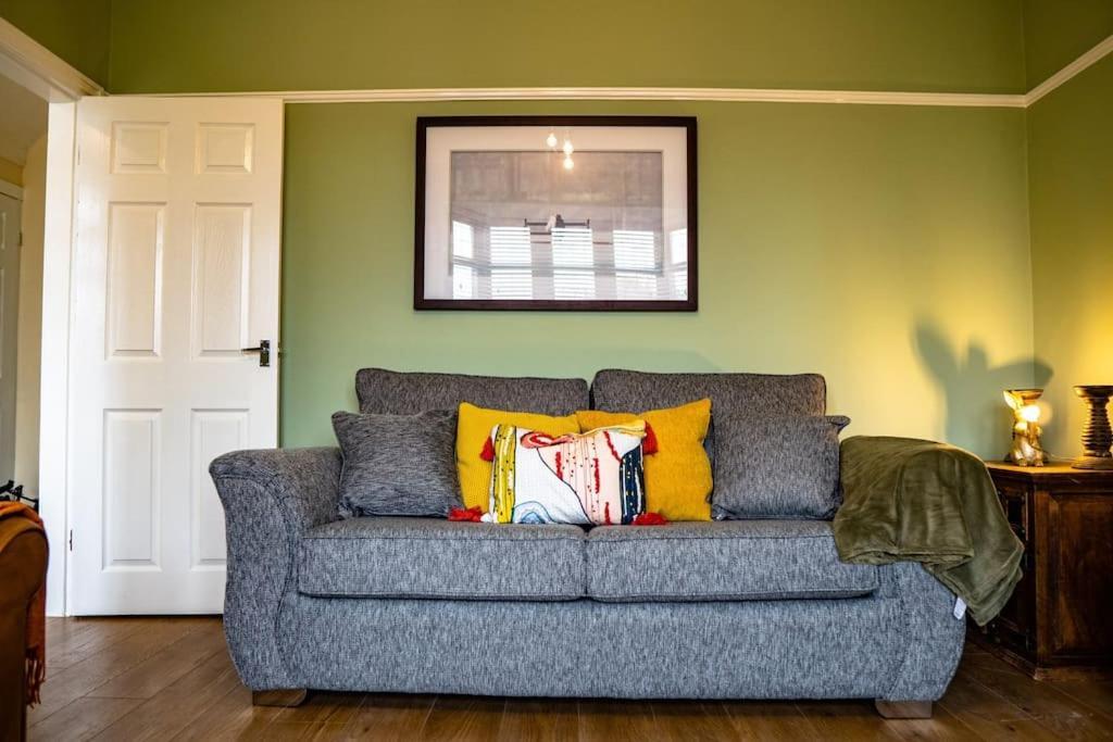 Spacious Family Minutes From The Casa vacanze Blackpool